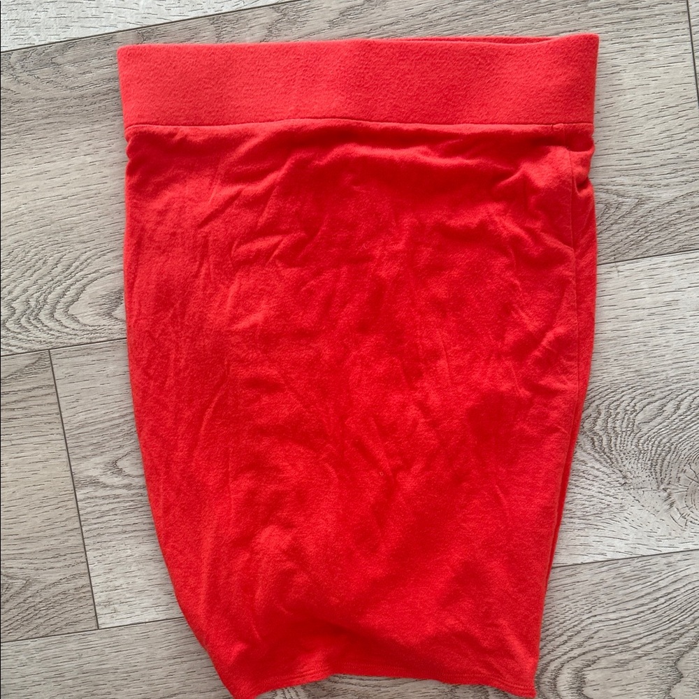 Helmut Lang Chic Red Pencil Skirt for Women - Picture 5 of 5